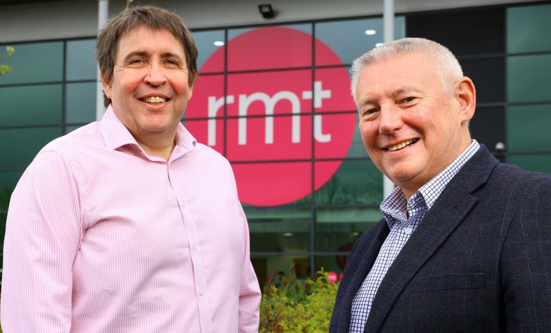 Peter McCowie, partner at McCowie & Co, with Mike Pott, managing director at RMT Accountants & Business Advisors